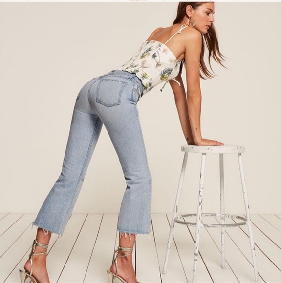 Reformation Denim - Reformation Mid-Rise Crop Flare Jeans In Sky Blue Size 25